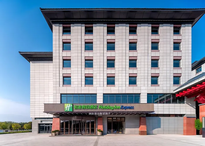Holiday Inn Express Luoyang Longmen By Ihg